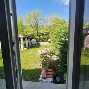 Franca Casa Immersa Nel Verde Casa vacanze Villa d'Aiano